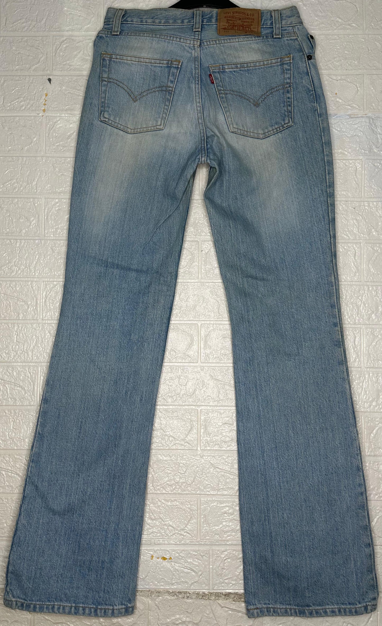 Levi’s 525 Light Wash Bootcut Jeans | Women’s Size W 27 L 32
