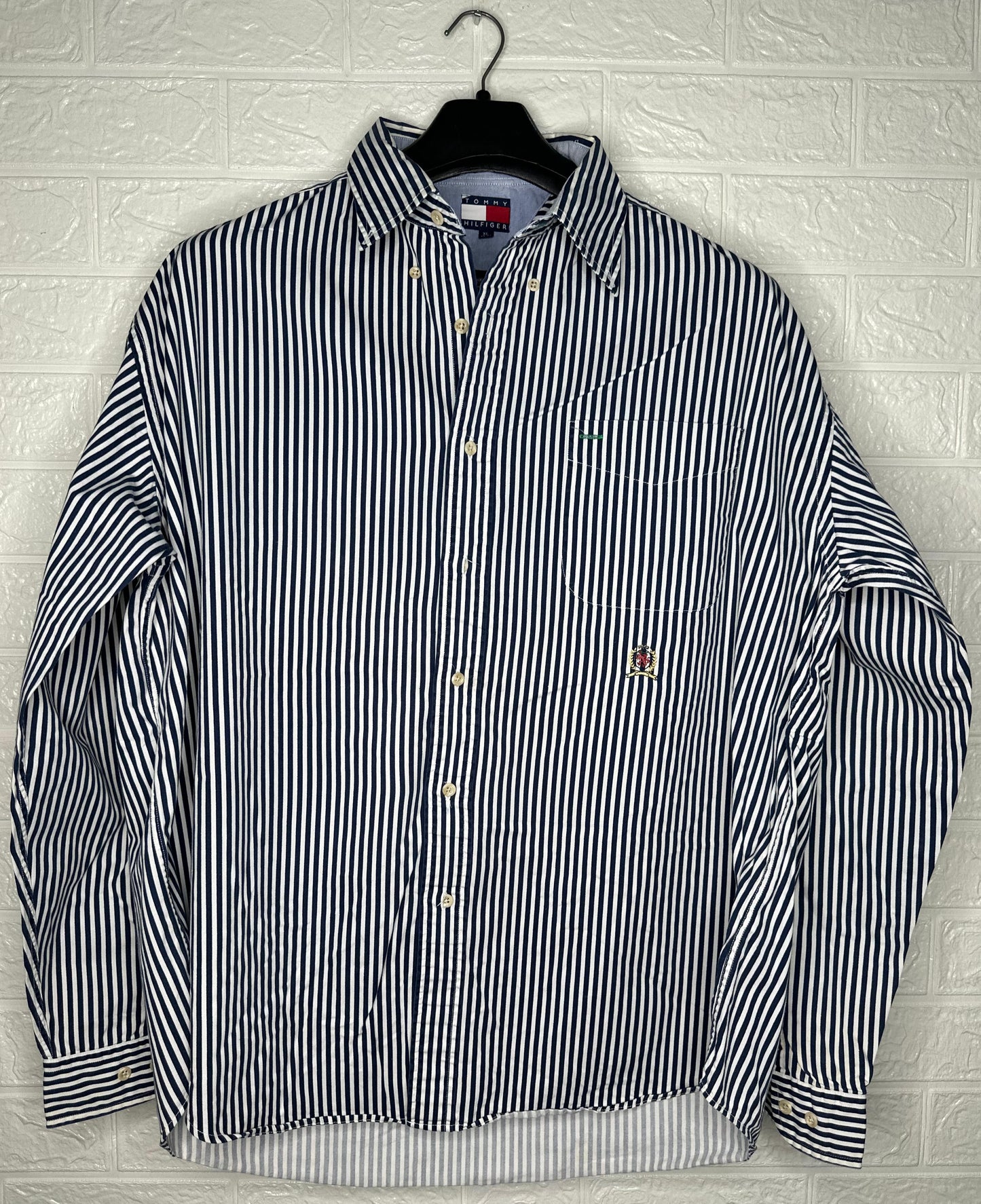 Preloved Tommy Hilfiger Men’s Black & White Checked Shirt – Custom Fit, Size XL