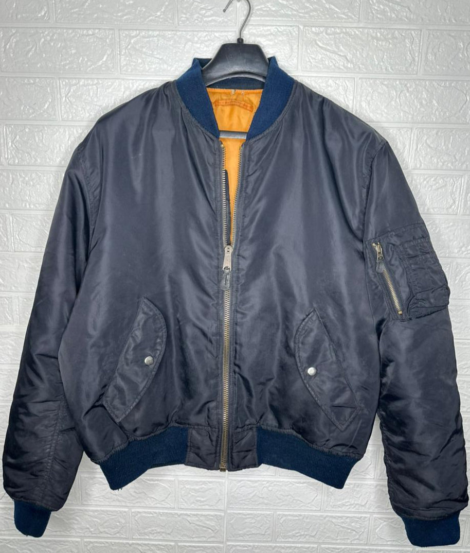 Men’s Bomber Jacket – Black Quilted Full-Zip
