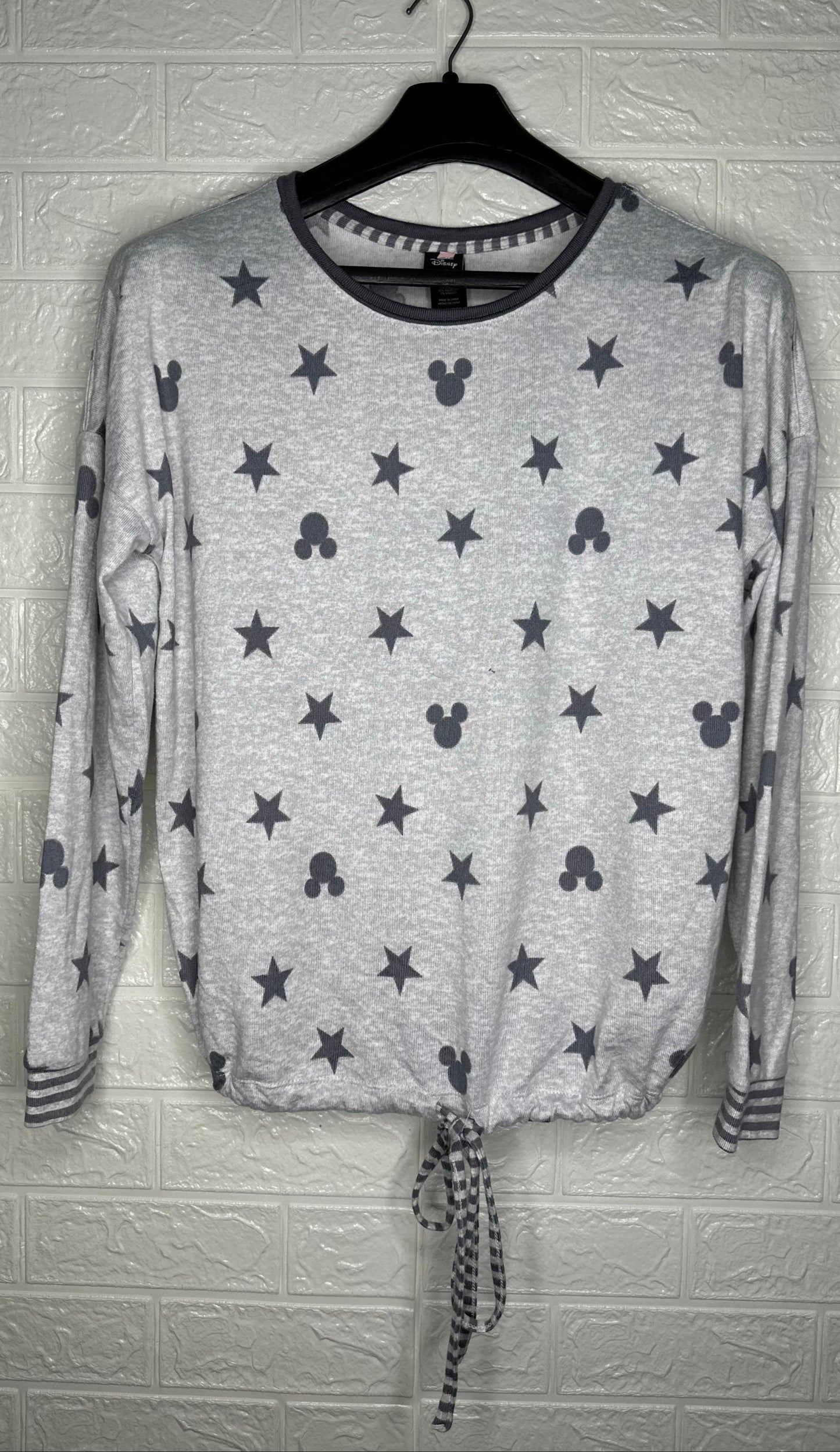 Disney "Good Mood" Mickey Mouse Graphic Sweatshirt - Grey Pullover