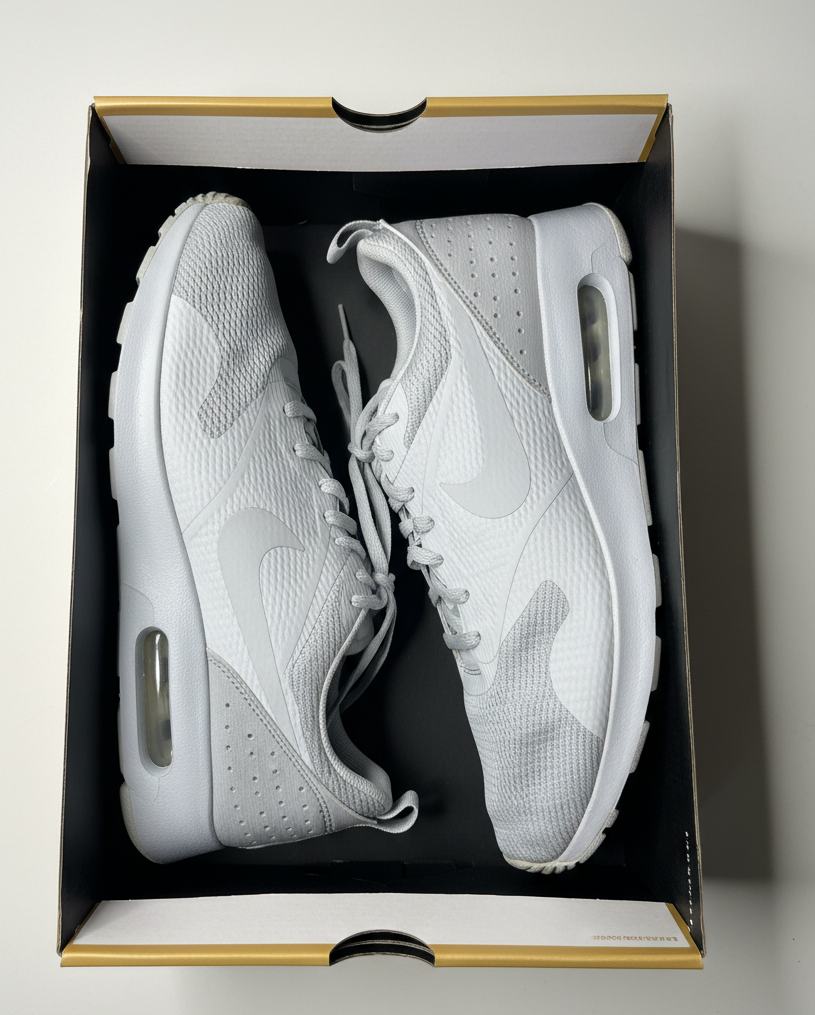 Nike White Mesh Running Shoes Size: US 12 (UK 11 / EUR 46 / CM 30)