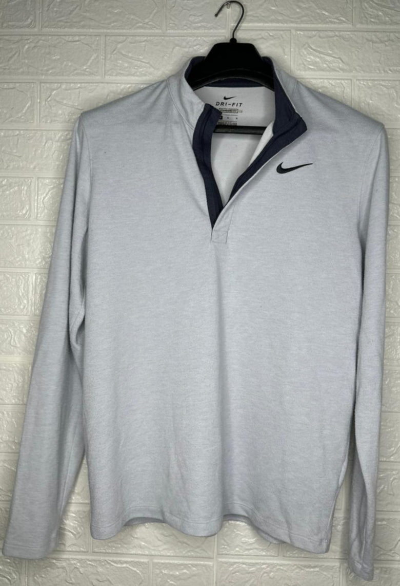 Nike Dri-FIT Standard Fit Training T-Shirt - Grey - Size Medium