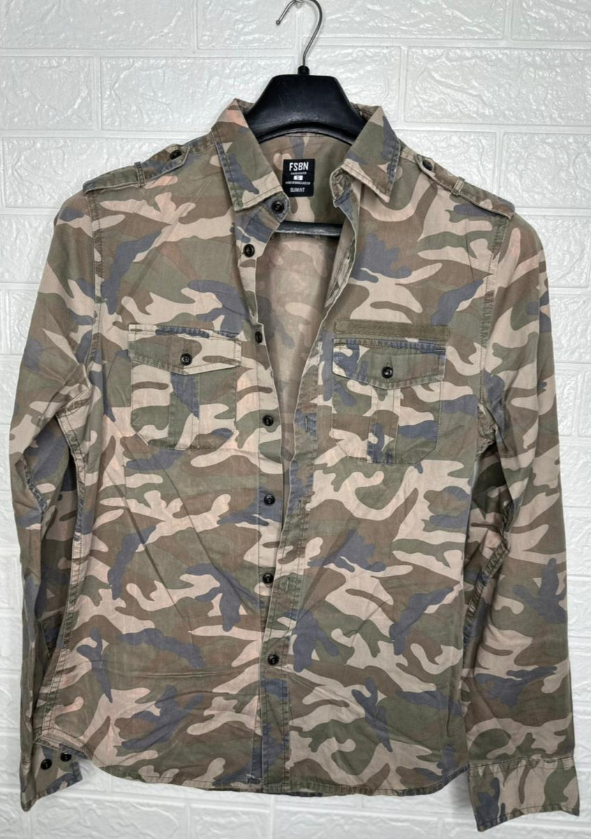 FSBN Men’s Shirt – Camo Print Long Sleeve Casual Wear Size Small