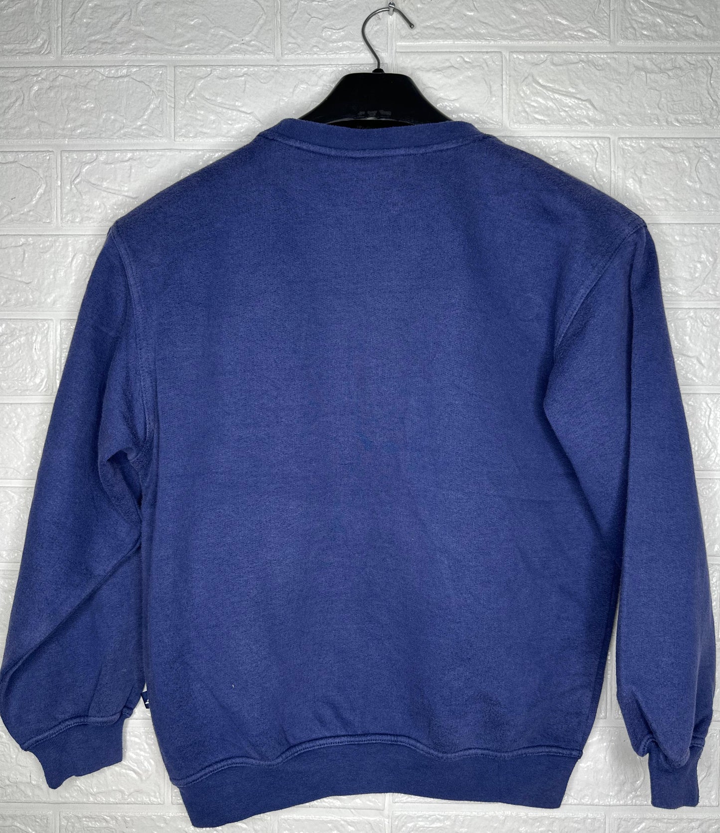 Adidas Blue Sweatshirt – Medium – Embroidered Logo – Size Medium
