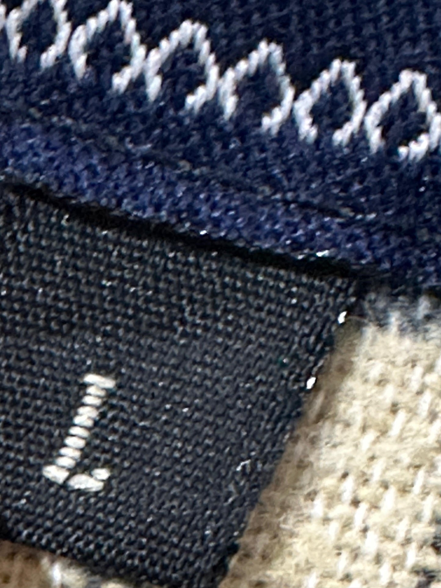Burberry Men’s Navy Blue Jacket – Vintage Harrington Style with Nova Check Lining, Size Large