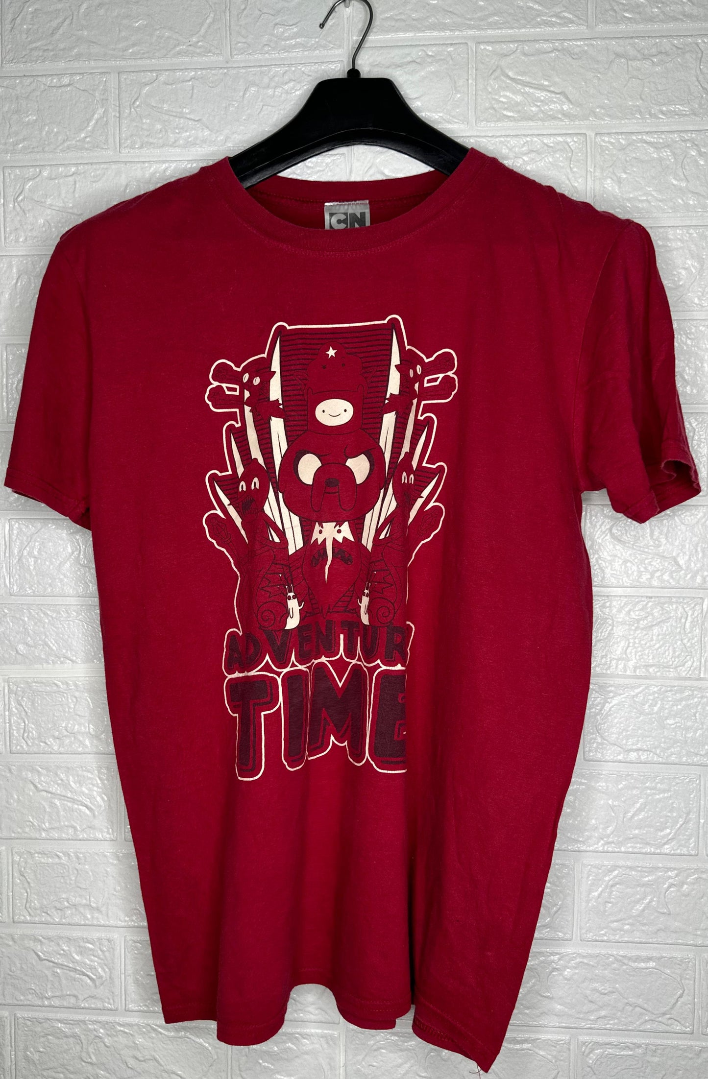 Adventure Time Graphic T-Shirt S - Cartoon Network Finn & Jake Red Tee