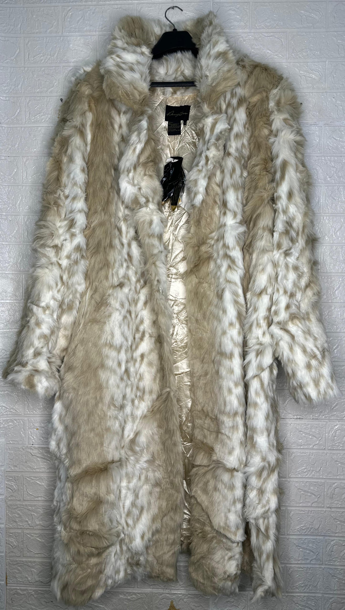 Dennis Basso Fur Long Coat – Beige & White Women’s Winter Jacket, Size XXXL