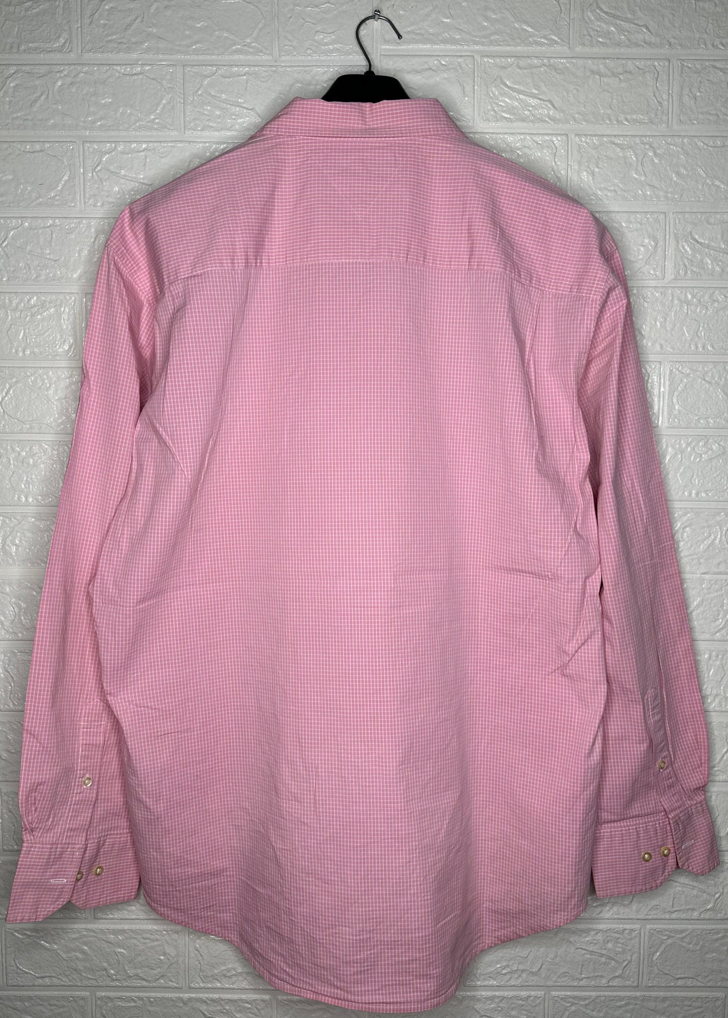 Preloved Tommy Hilfiger Men’s Pink Checked Shirt – Custom Fit, Size XXL