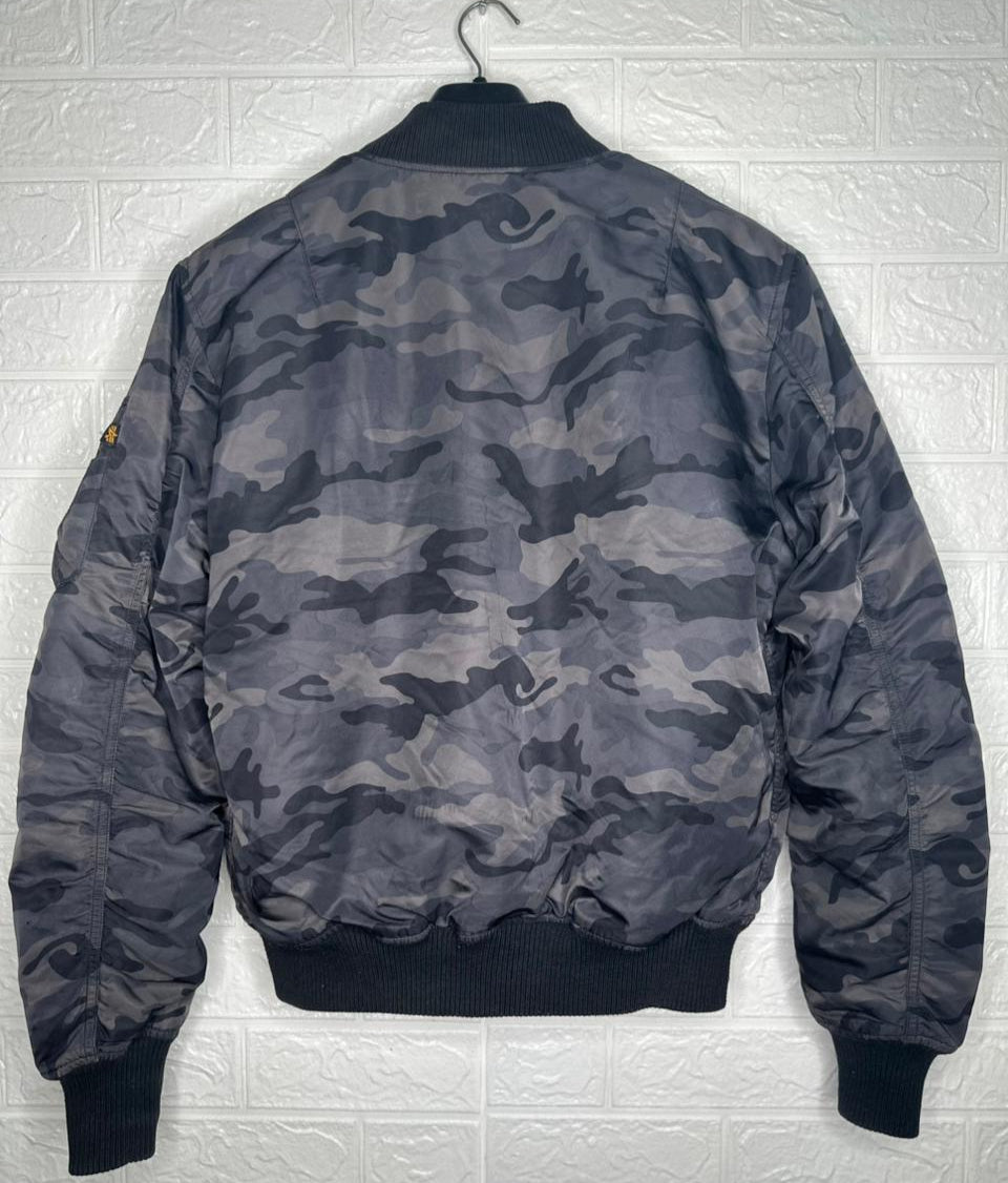 Alpha Industries Men's MA-1 Bomber Jacket – Camouflage, Large