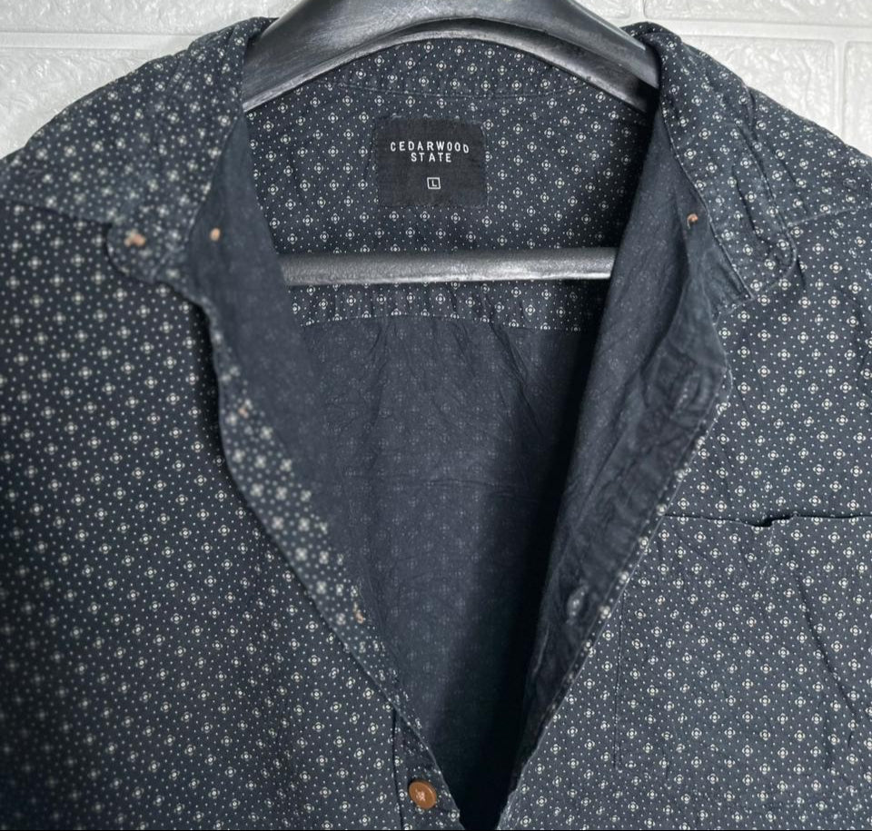 Cedarwood State Men’s Shirt – Black Geometric Printed Short Sleeve