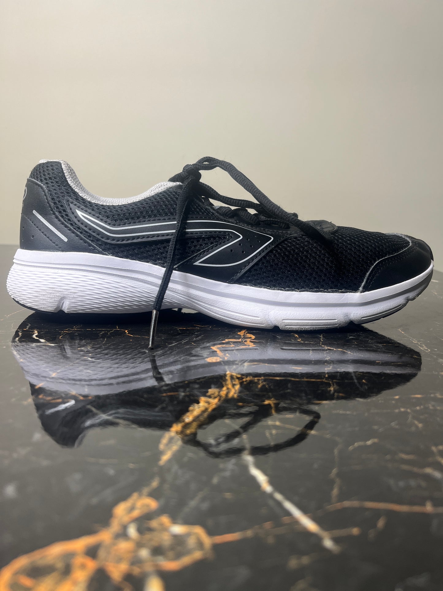 Decathlon Run Cushion M Black Grey – Lightweight Running Shoes EU 41 | UK 7 | US 8