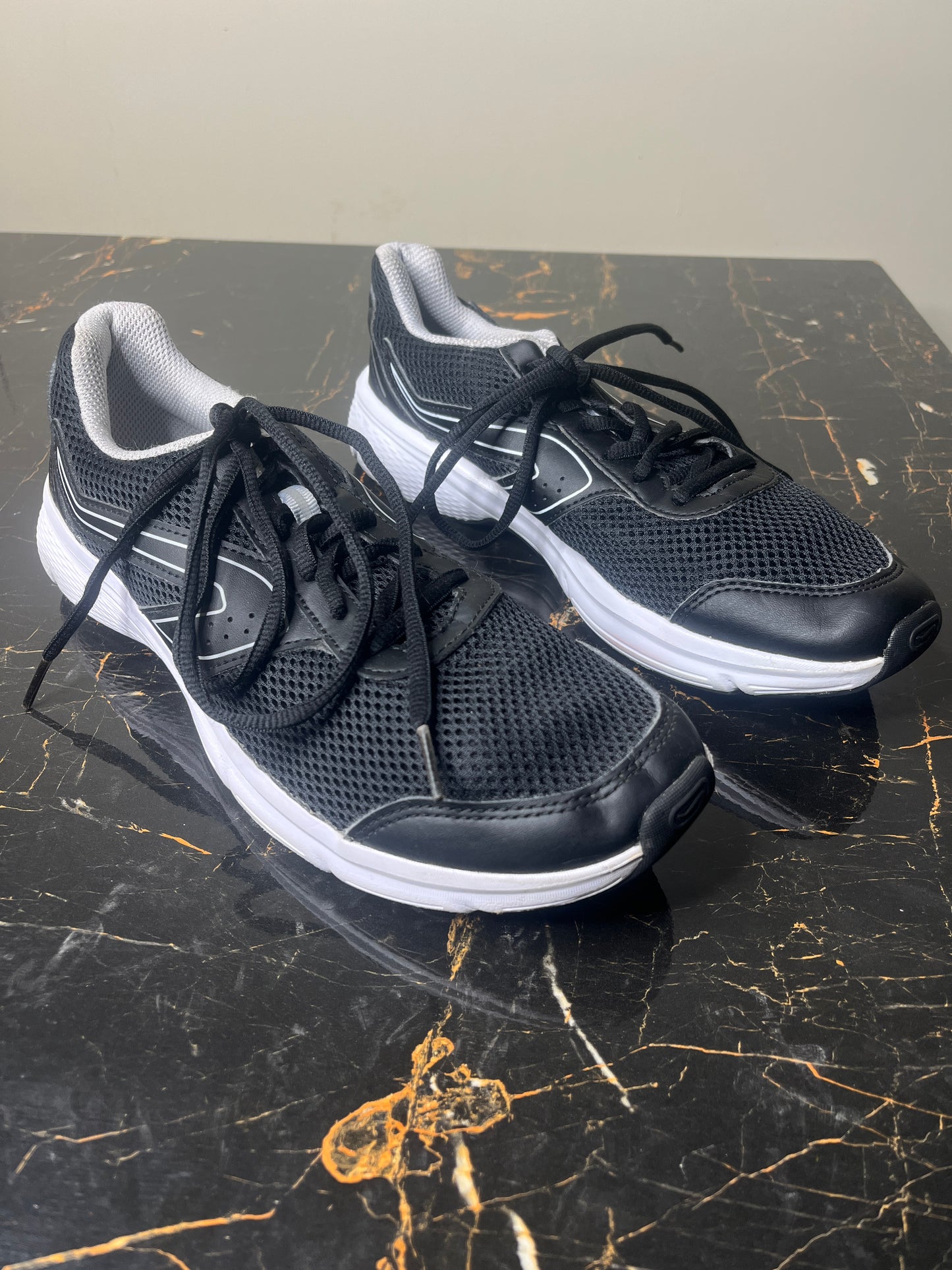 Decathlon Run Cushion M Black Grey – Lightweight Running Shoes EU 41 | UK 7 | US 8