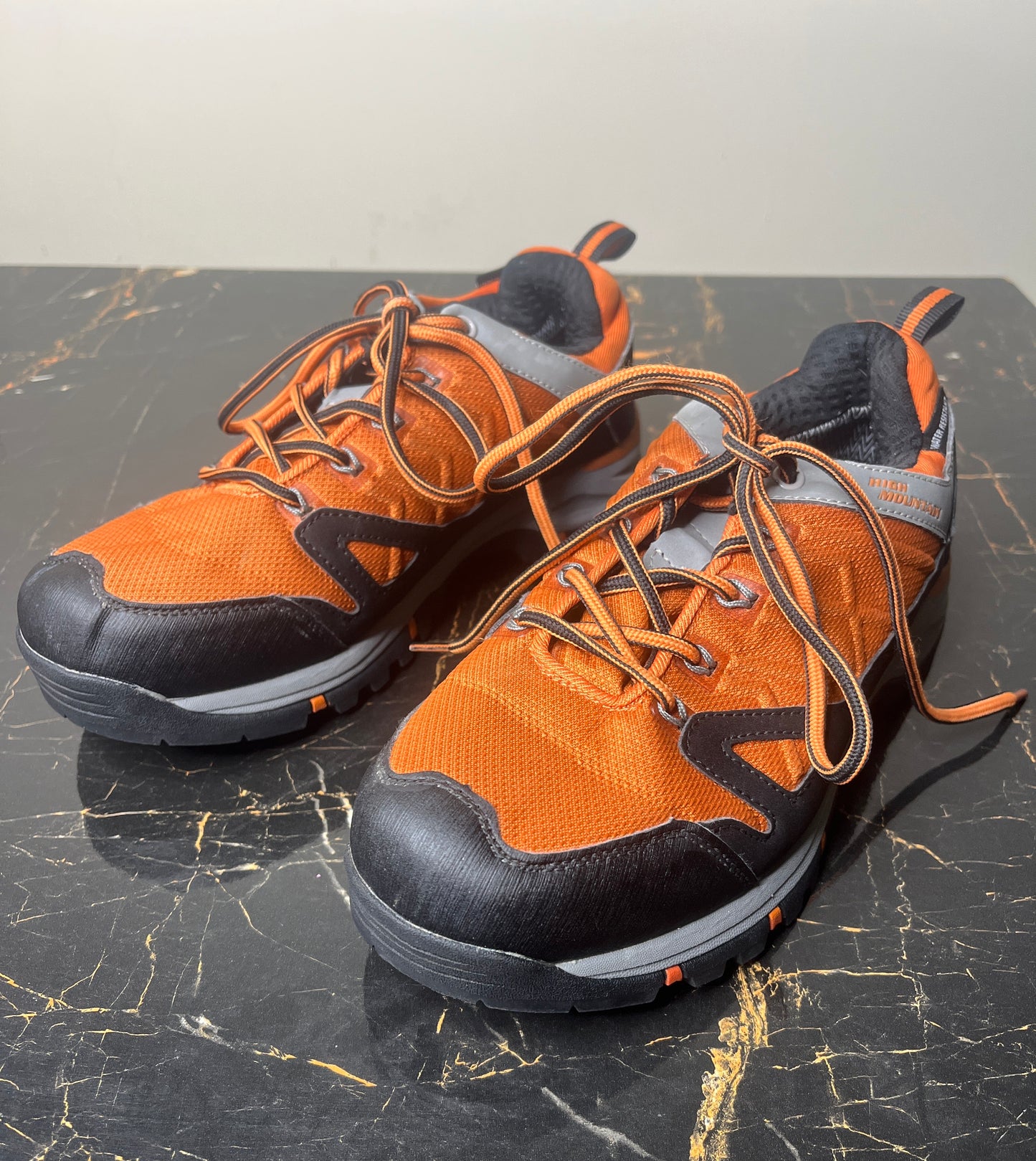 Engelsons Trail Hiking Shoes – Orange & Black (EU 37)