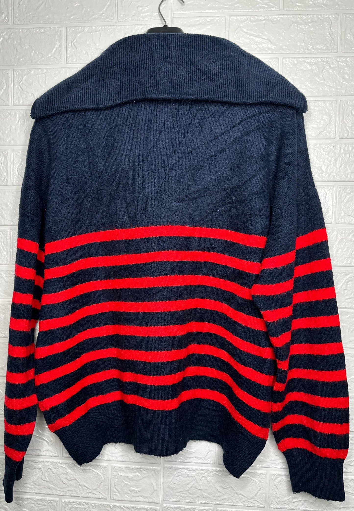 Zara Men's Half-Zip Sweater – Navy Blue & Red Size Large