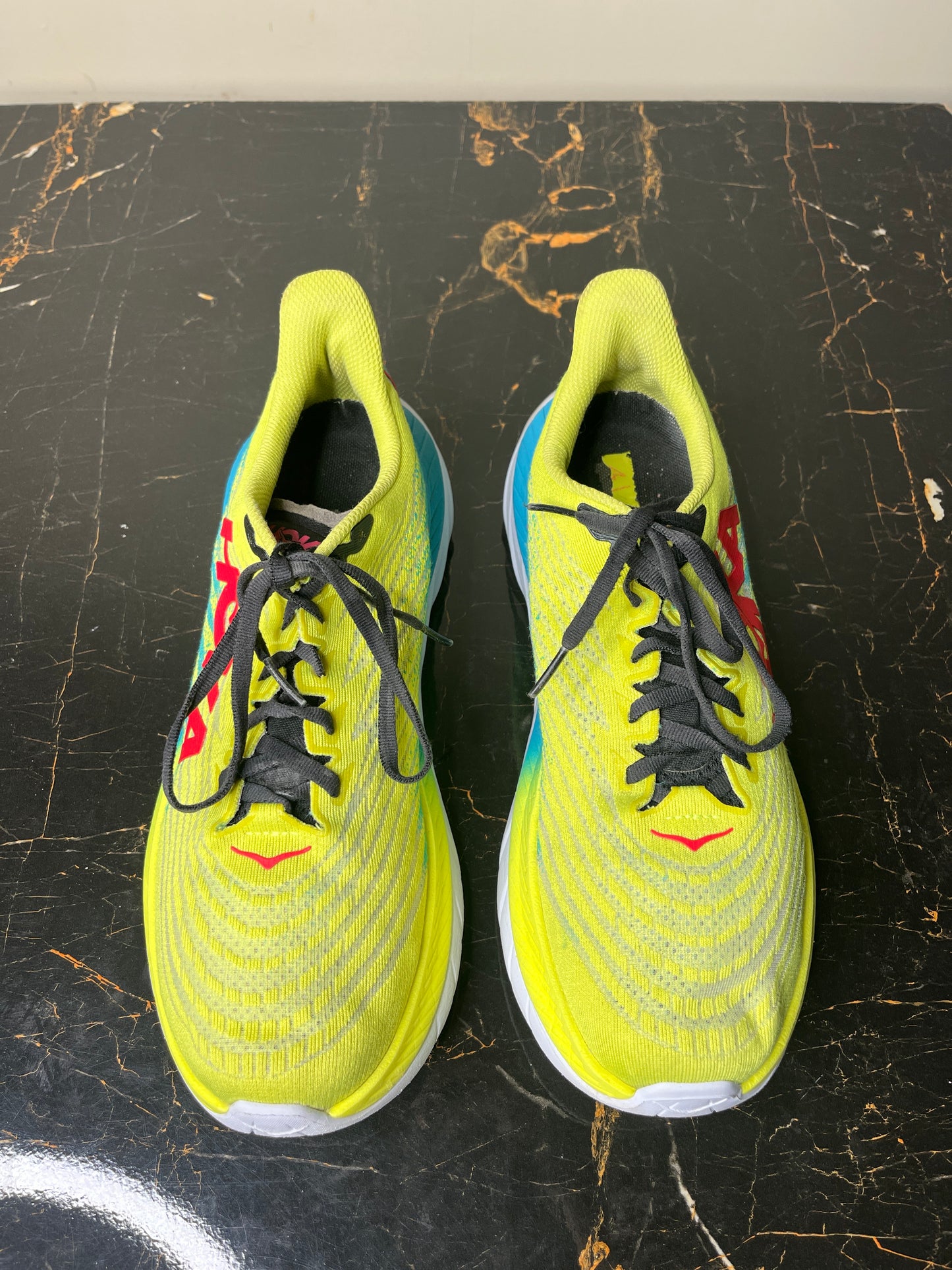 HOKA ONE ONE Running Shoes – Size US 8.5 | EU 42