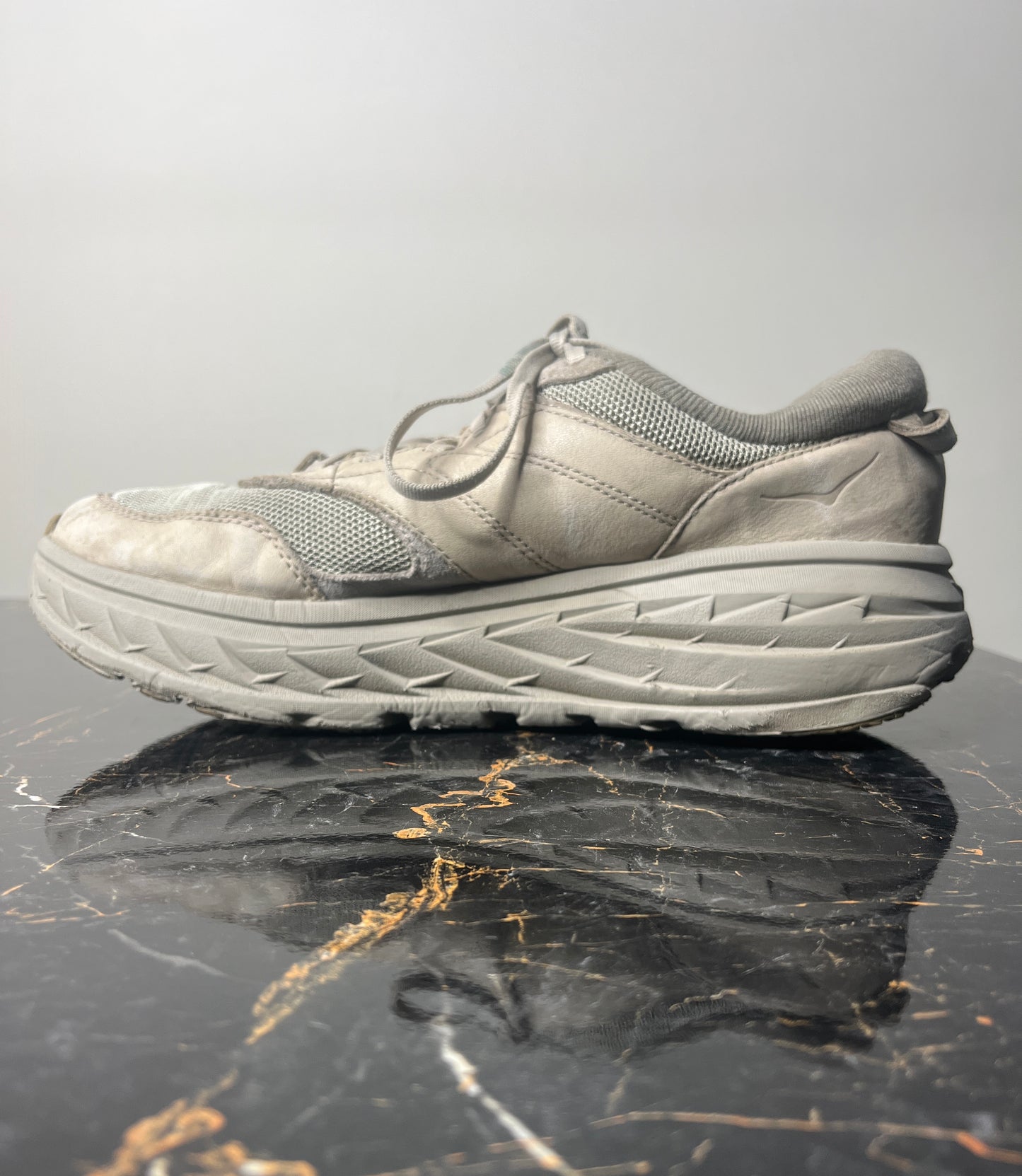Hoka One One Bondi 7 — Grey (Men’s US 11.5 | UK 10.5 | EU 44 2/3)