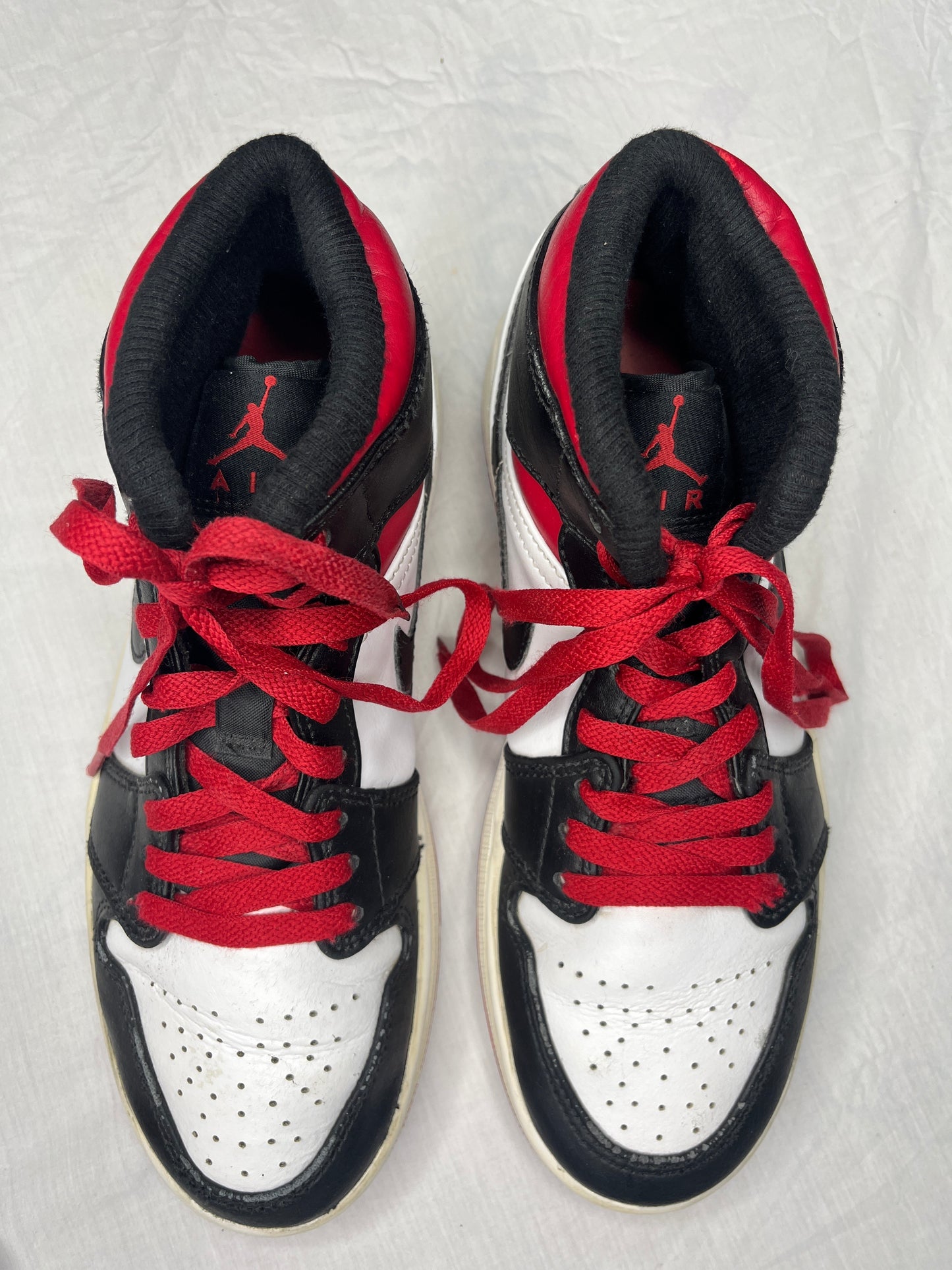 Nike Air Jordan 1 Mid “Black Gym Red” UK Size 6