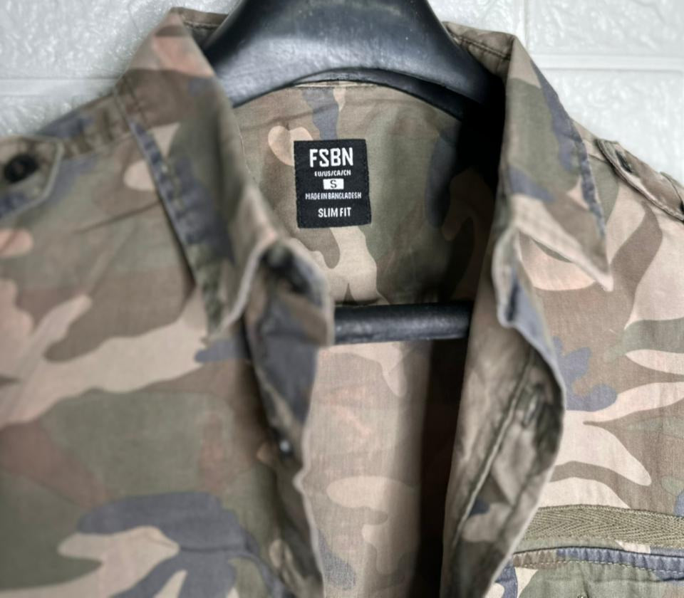 FSBN Men’s Shirt – Camo Print Long Sleeve Casual Wear Size Small