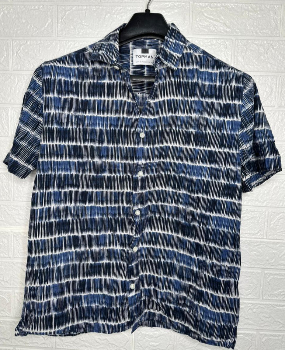 Topman Men’s Shirt – Blue Printed Short Sleeve Size Medium