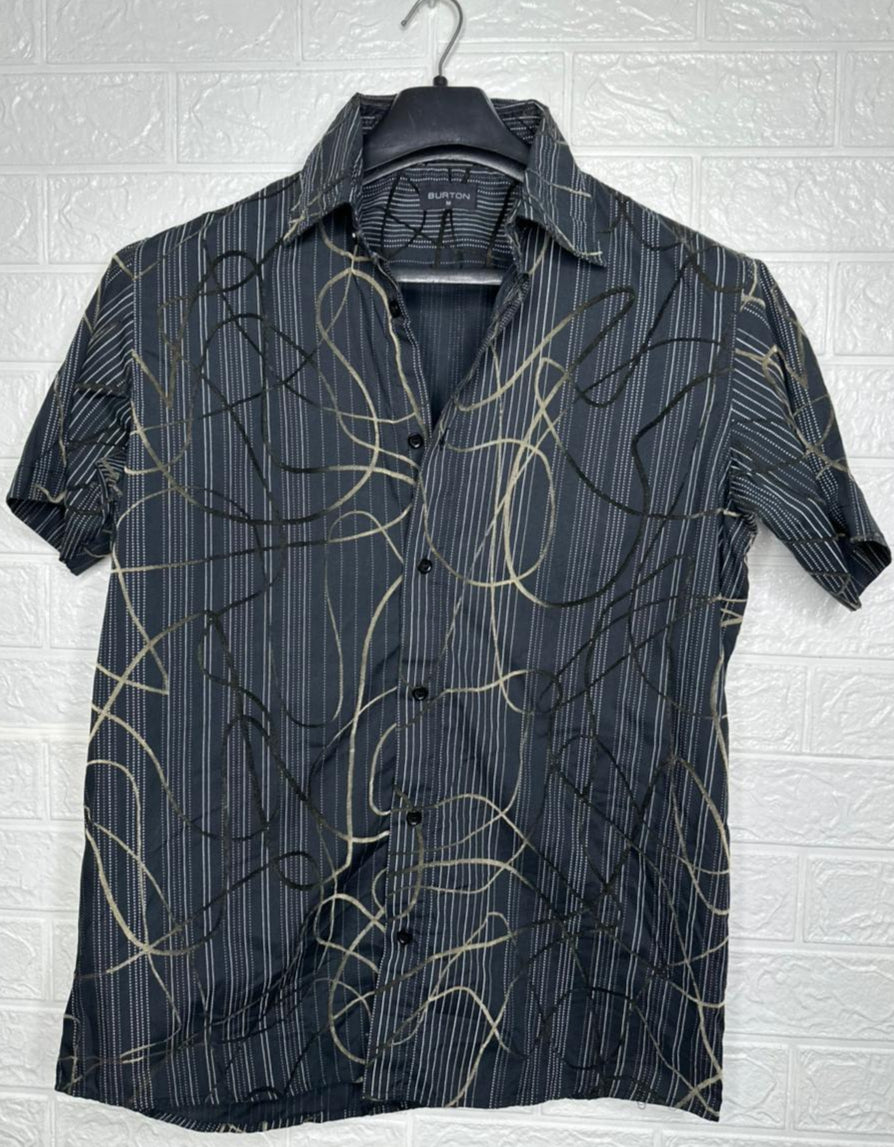Burton Men’s Shirt Medium – Black Abstract Printed Short Sleeve Casual Wear