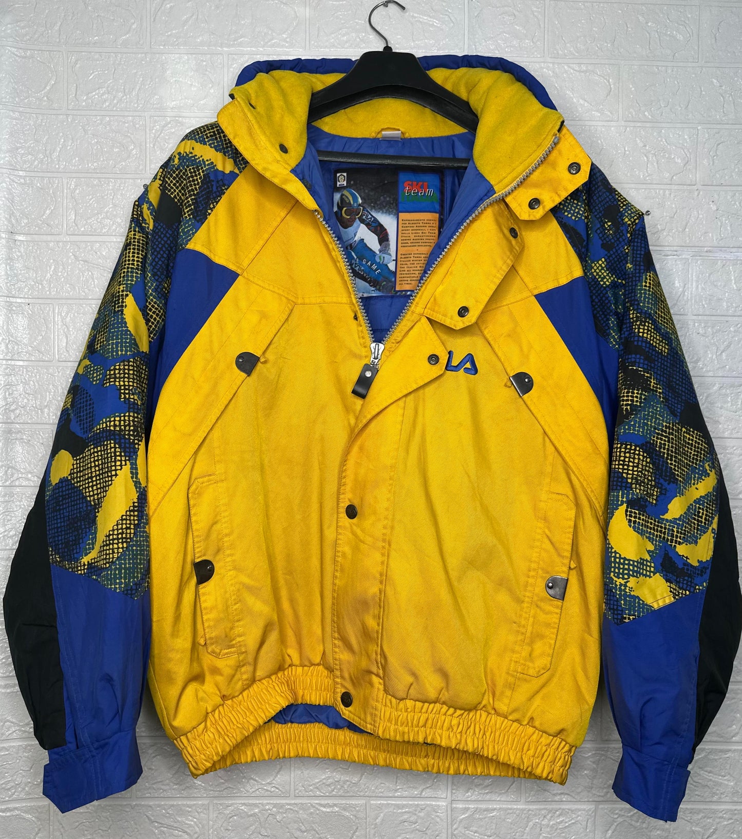 Fila Ski Team Vintage Jacket – Yellow & Blue Winter Sportswear, Size Large USA ML