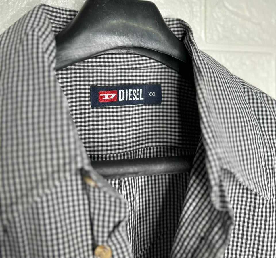 Diesel Men’s Shirt – Gray Checkered Short Sleeve Casual Wear