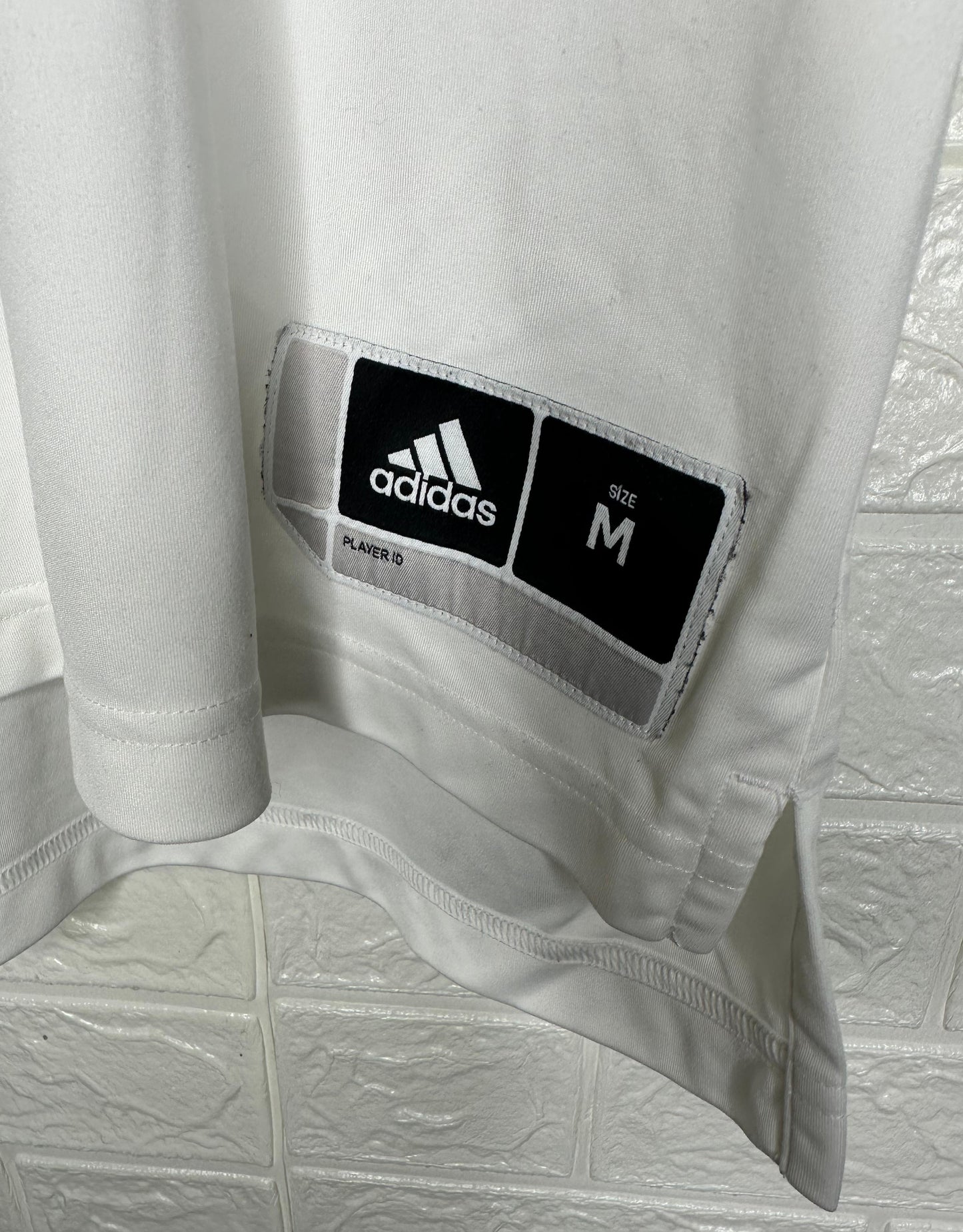 Adidas White Sleeveless Training Tank Top – Size Medium – Athletic Sportswear